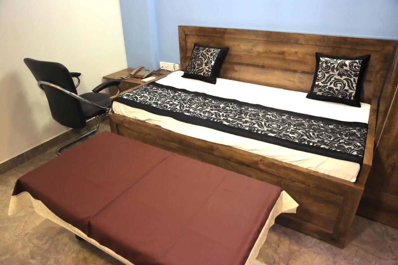 Casa Central New Delhi Eksteriør billede